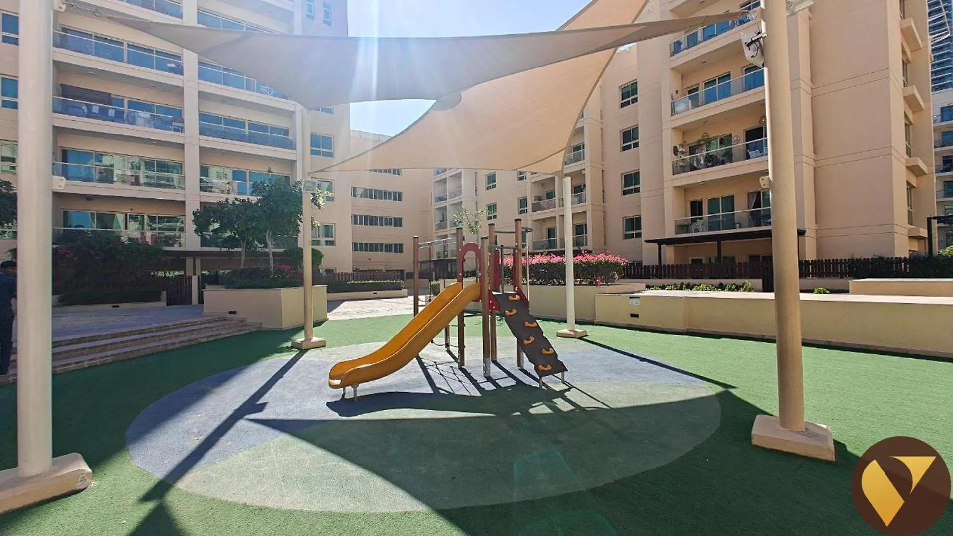 Apartment Vogue - The Greens And Views Dubai